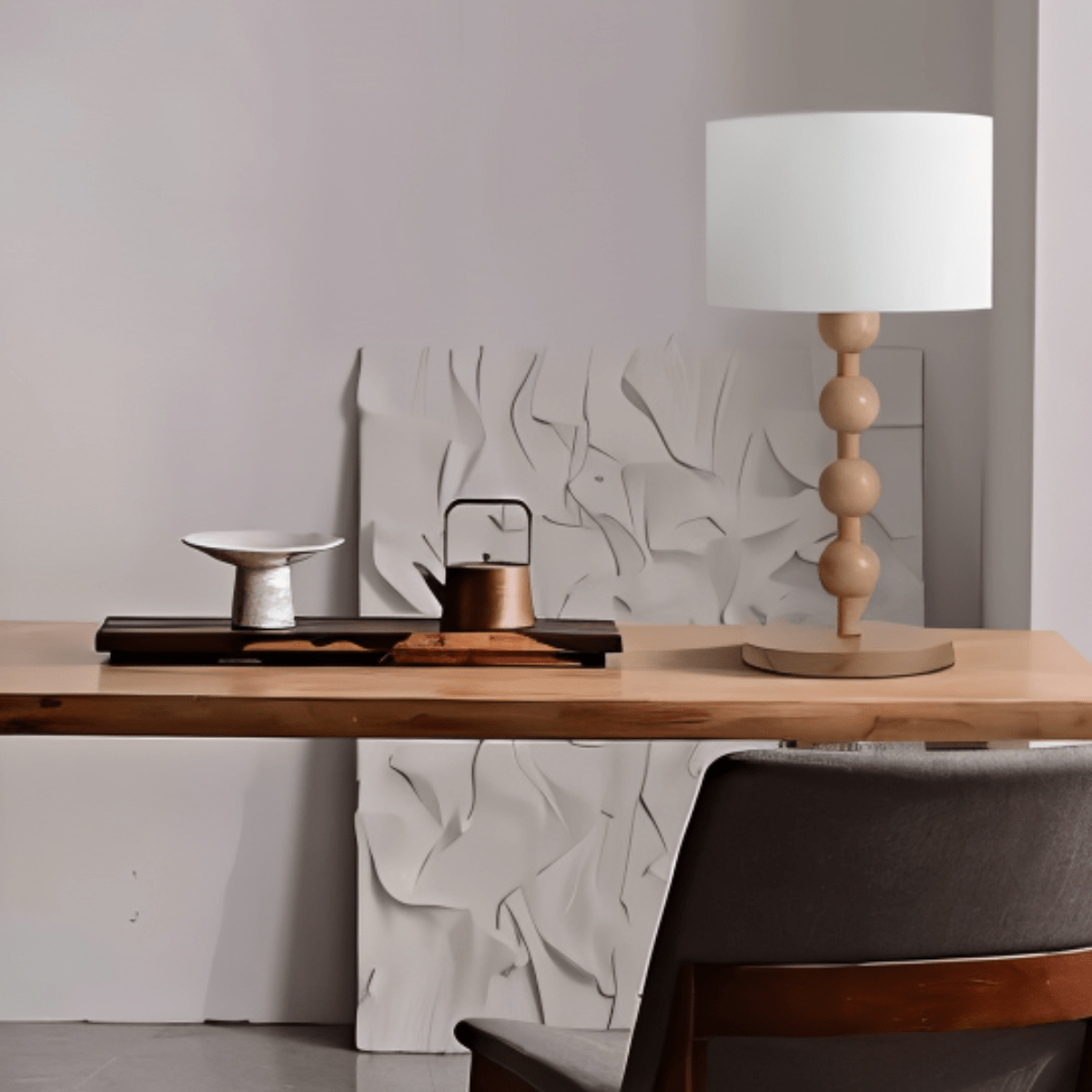 Montrave Classic Fabric and Wood Table Lamp Traditional Design for Bedroom Nightstands