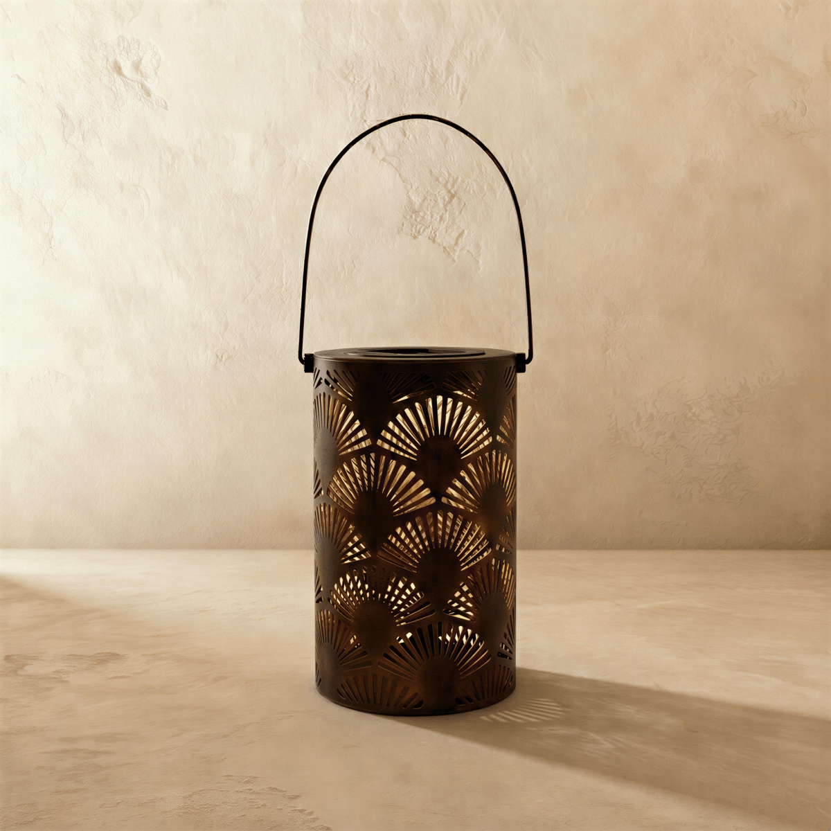 Lucerna Traditional Metal LED Garden Light Weatherproof Patio Pathway Lantern