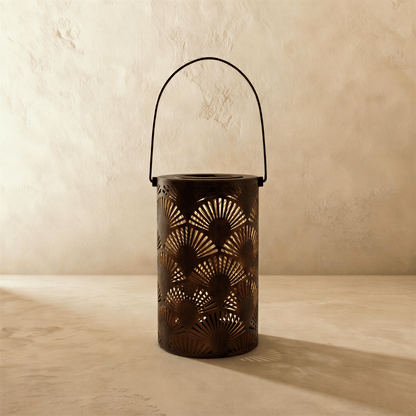 Lucerna Traditional Metal LED Garden Light Weatherproof Patio Pathway Lantern
